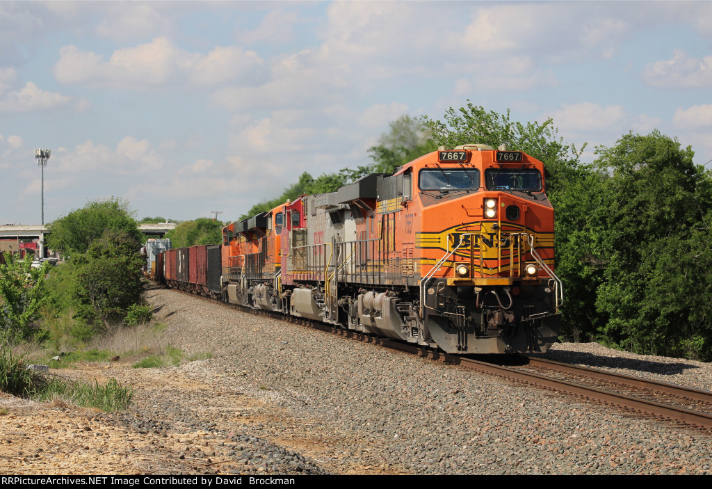 BNSF 7667